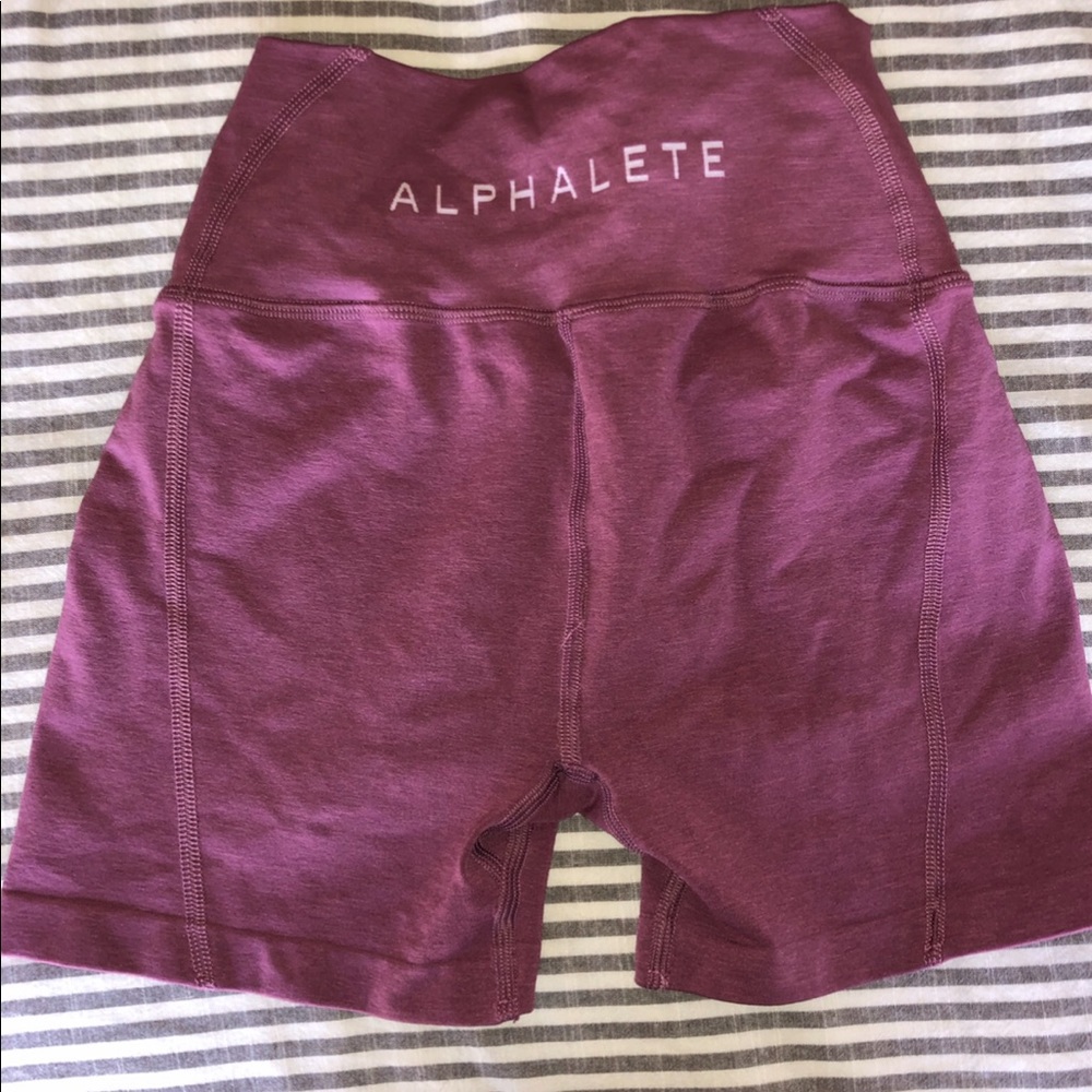 Alphalete Revival Shorts - Pink/Mauve M
